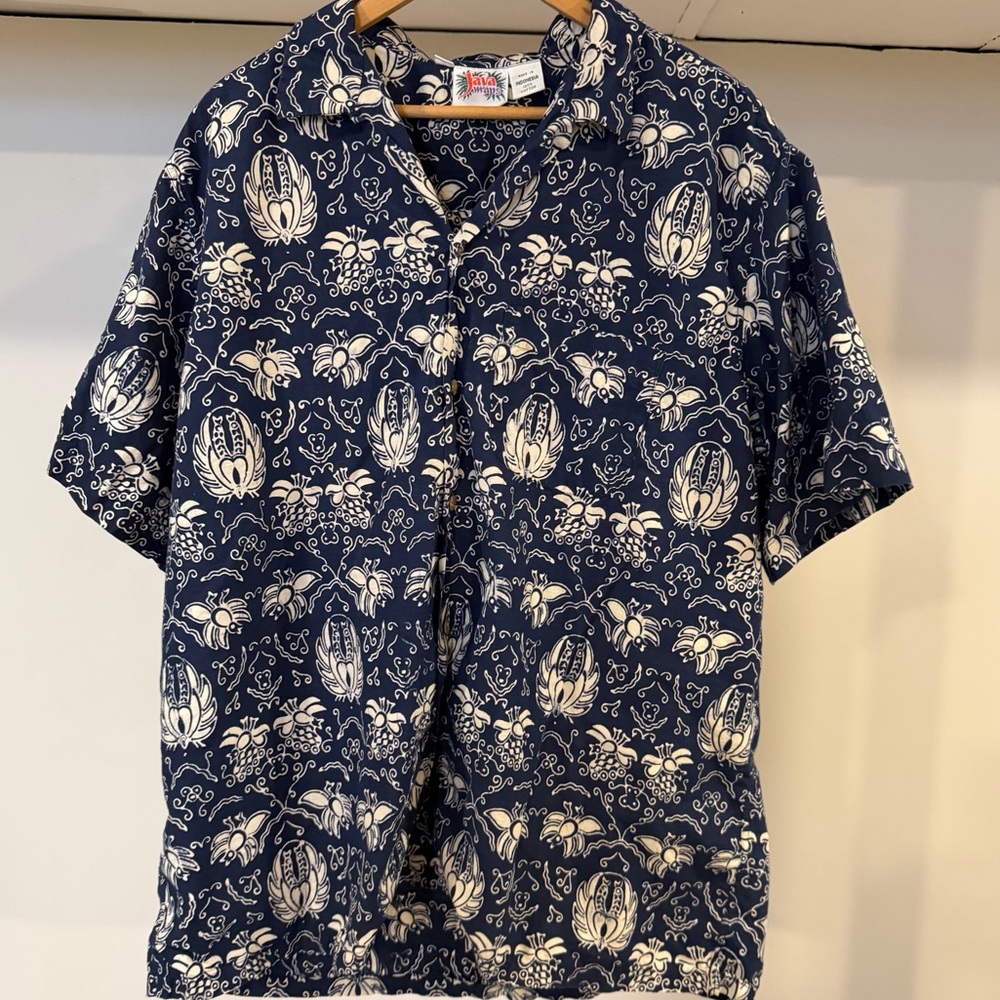 Java Wraps Hawaiian Shirt Blue Cream Tropical Print Cotton Large